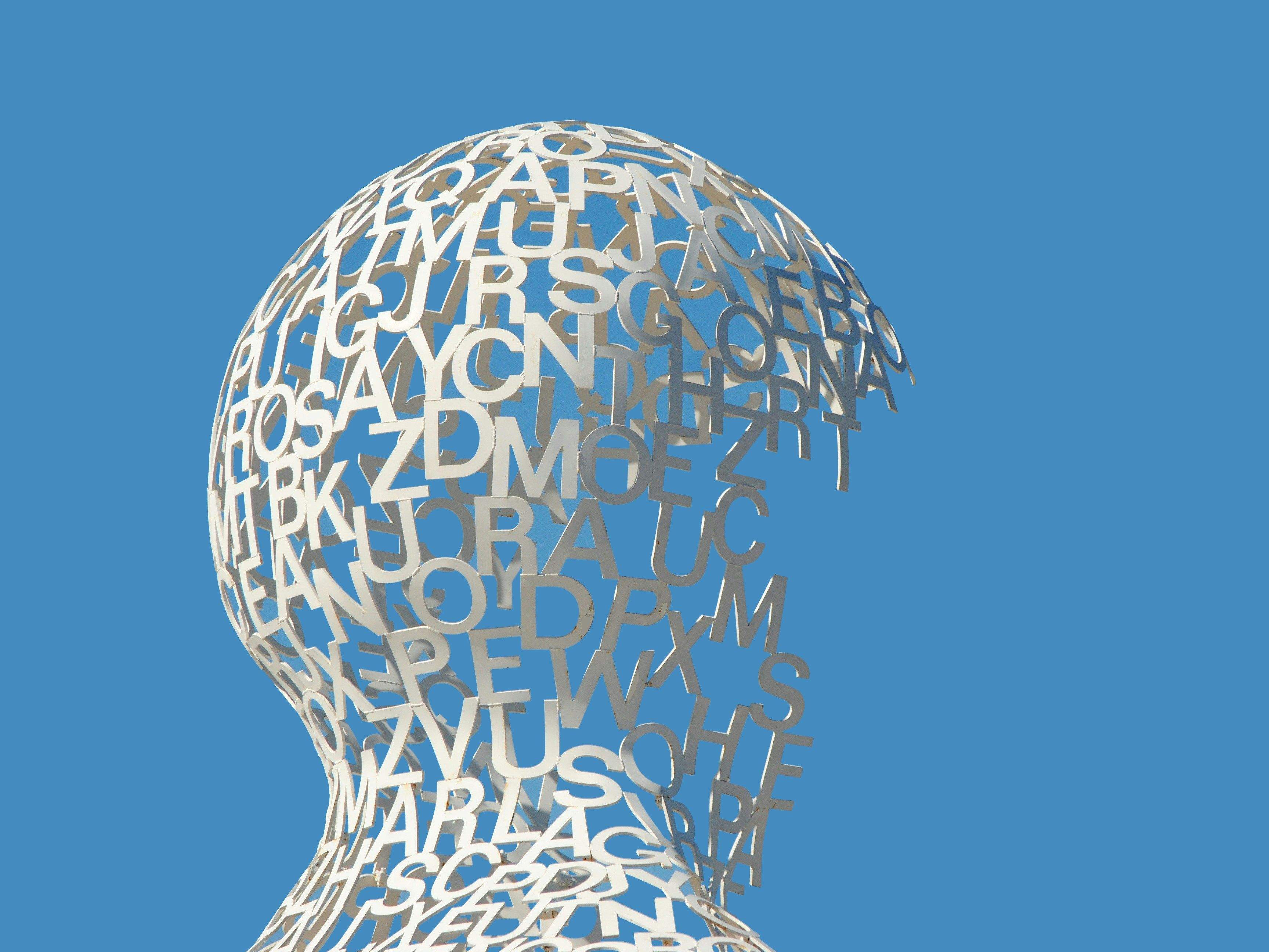 Meritxell G. Farré – neurolinguistics and marketing visual on how language builds trust.