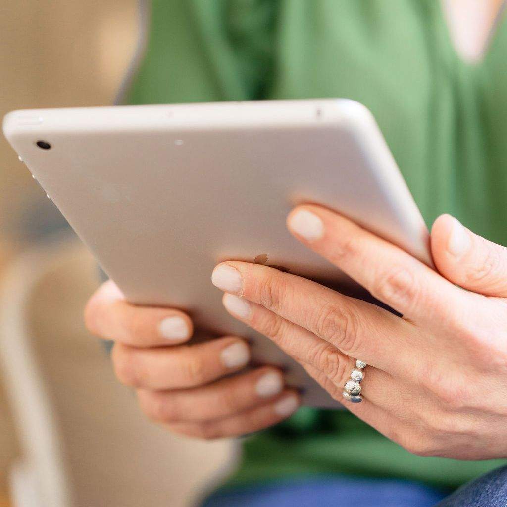 Mensagem, narrativa e identidade verbal